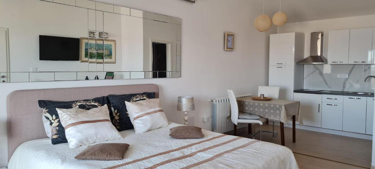 Beautyful Sea View 6 Luxury Studio Danijela Senj  Zewnętrze zdjęcie