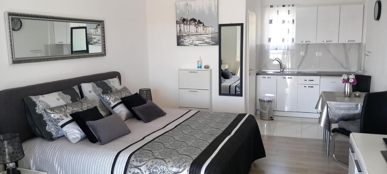 Beautyful Sea View 6 Luxury Studio Danijela Senj  Zewnętrze zdjęcie